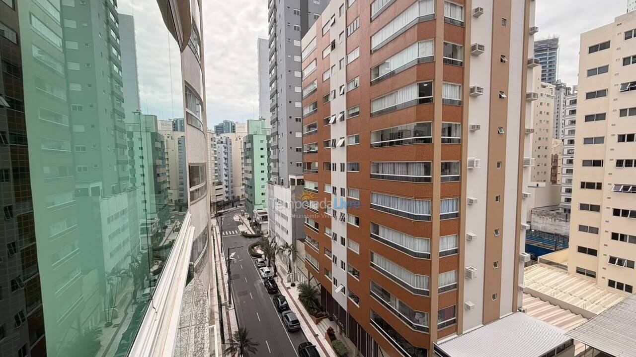 Apartamento para alquiler de vacaciones em Balneário Camboriú (Praia Central)