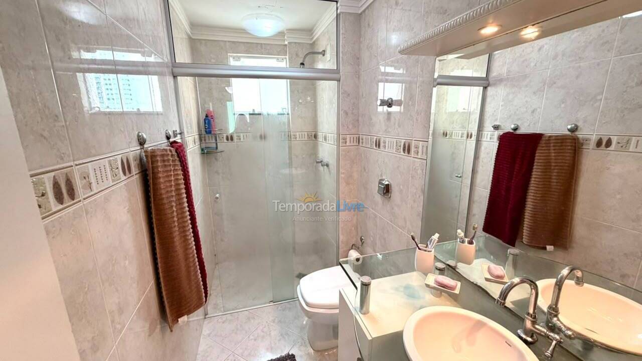Apartamento para alquiler de vacaciones em Balneário Camboriú (Praia Central)
