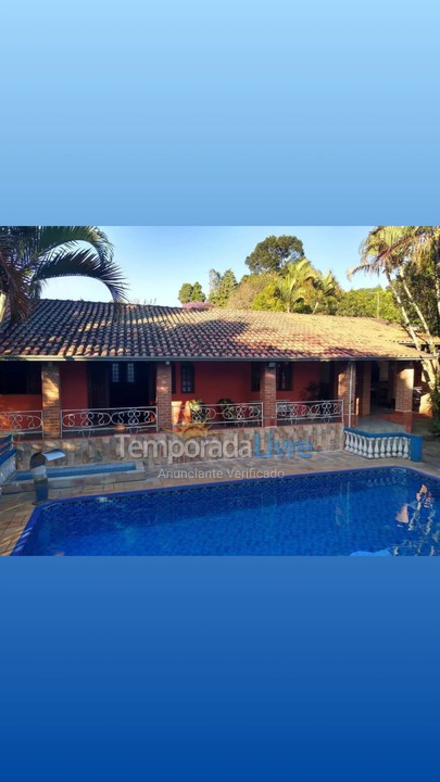 Casa para aluguel de temporada em Mairinque (Sinindu)