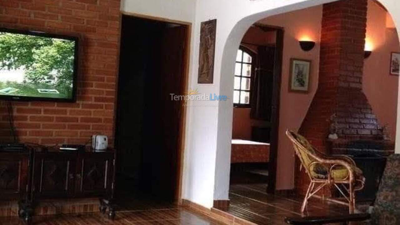 Casa para aluguel de temporada em Mairinque (Sinindu)