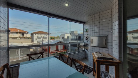 Beachfront house for 8 people - 3 bedrooms with air conditioning, 200m from the sea.