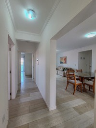 Beachfront house for 8 people - 3 bedrooms with air conditioning, 200m from the sea.