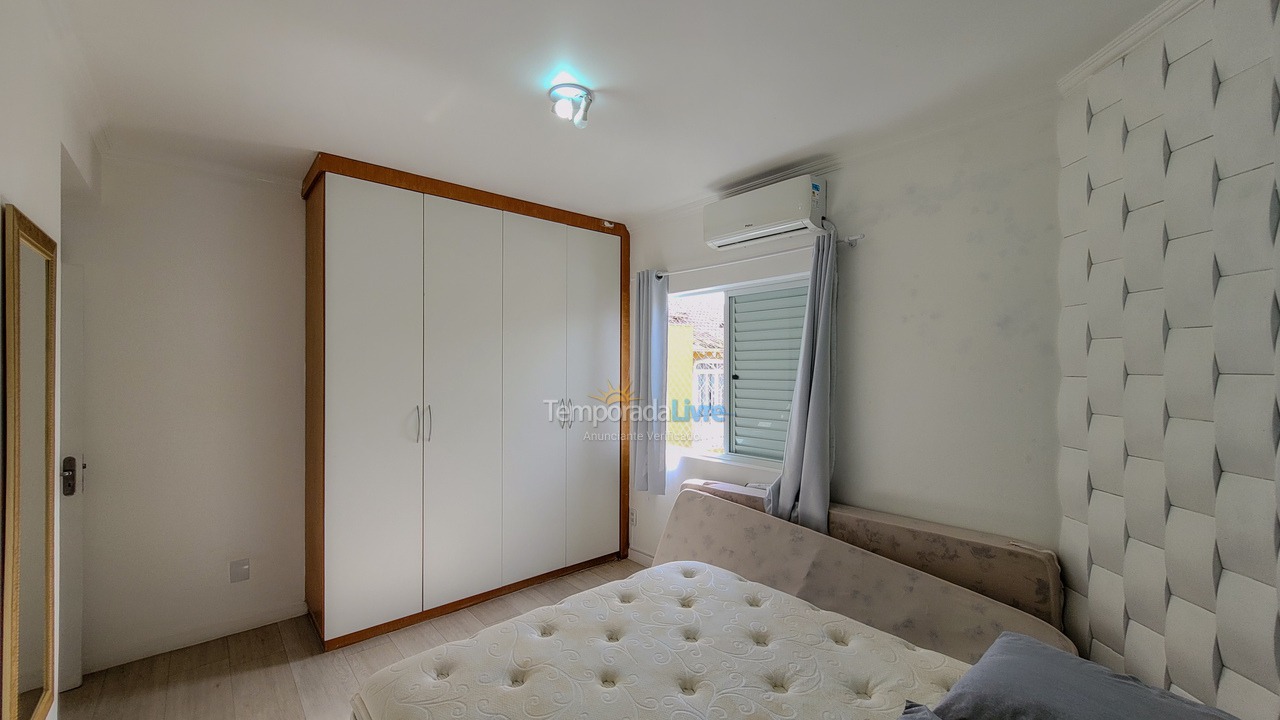 Apartment for vacation rental in São Francisco do Sul (Prainha)