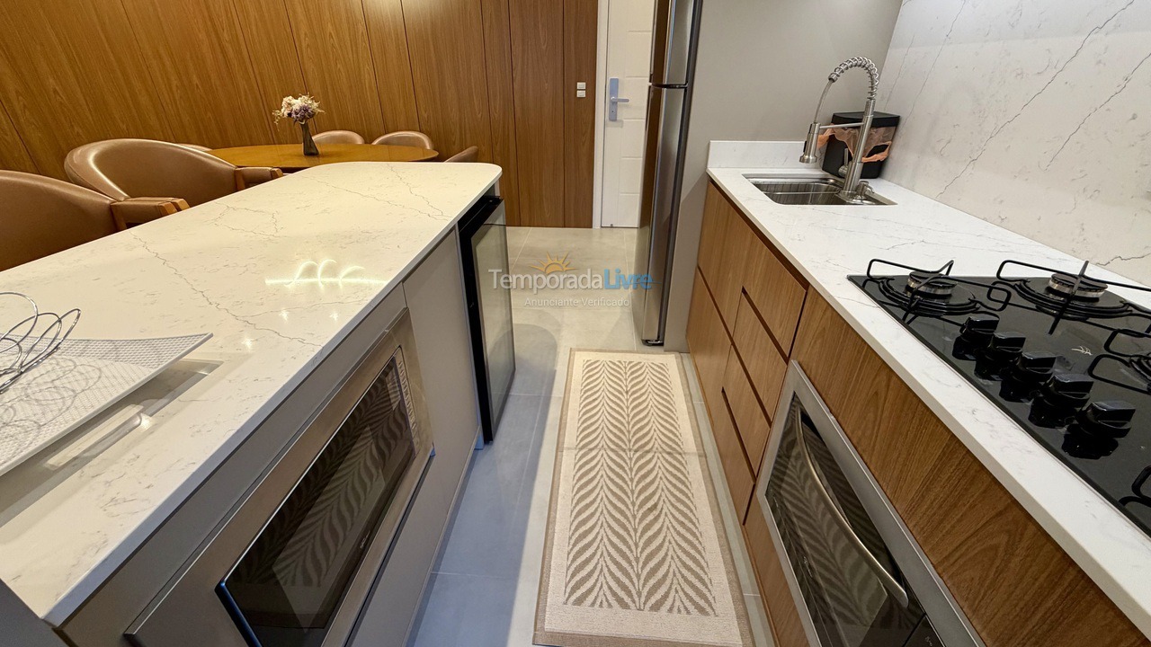 Apartment for vacation rental in Governador Celso Ramos (Praia de Palmas)