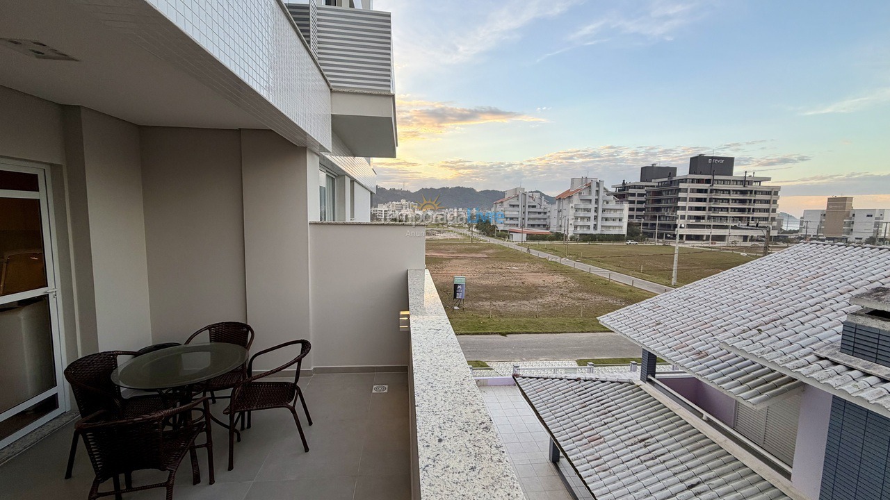 Apartment for vacation rental in Governador Celso Ramos (Praia de Palmas)