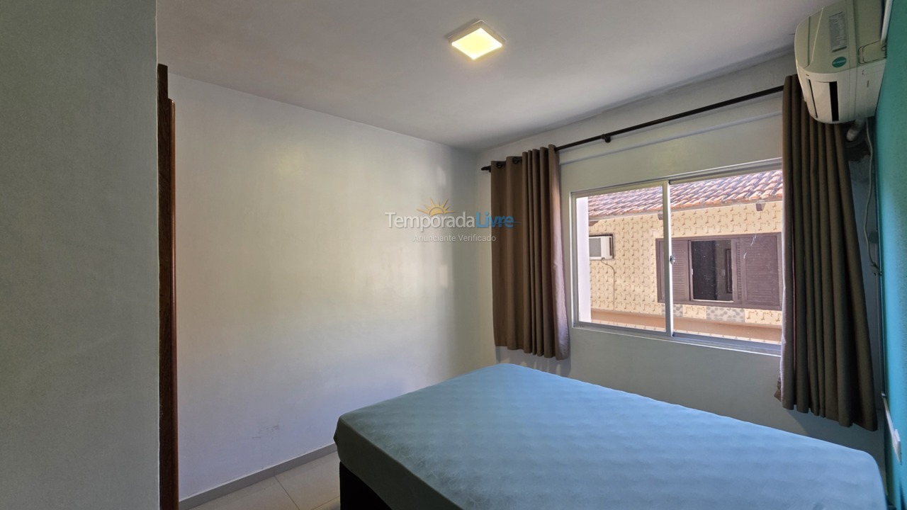 Apartamento para aluguel de temporada em São Francisco do Sul (Enseada)
