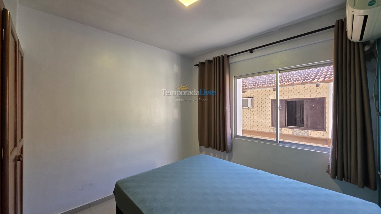 Apartamento para aluguel de temporada em São Francisco do Sul (Enseada)