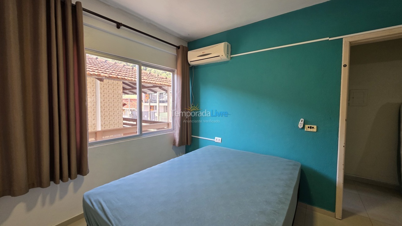 Apartamento para aluguel de temporada em São Francisco do Sul (Enseada)