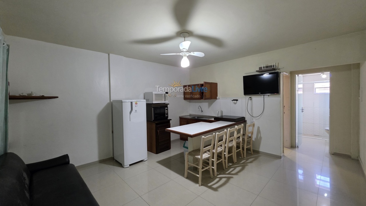 Apartamento para aluguel de temporada em São Francisco do Sul (Enseada)