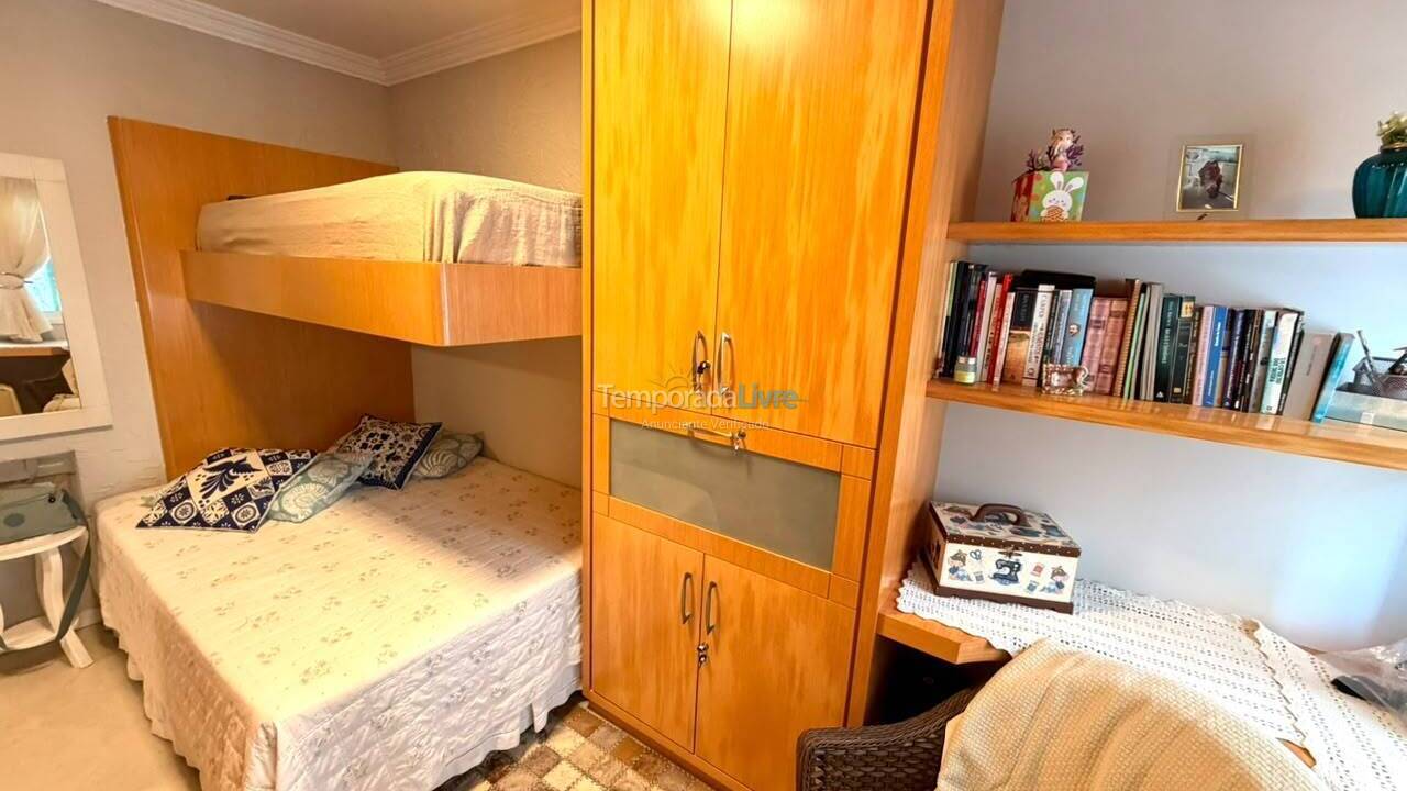 Apartment for vacation rental in Balneário Camboriú (Praia Central)