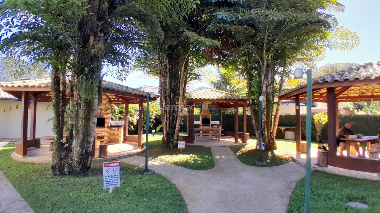 Apartamento para aluguel de temporada em Ubatuba (Enseada)