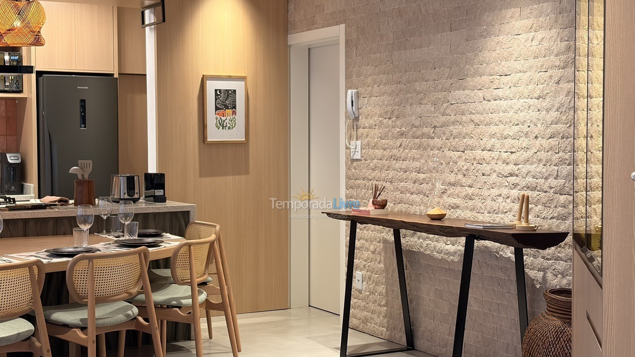 Apartamento para aluguel de temporada em Bombinhas (Canto Grande)