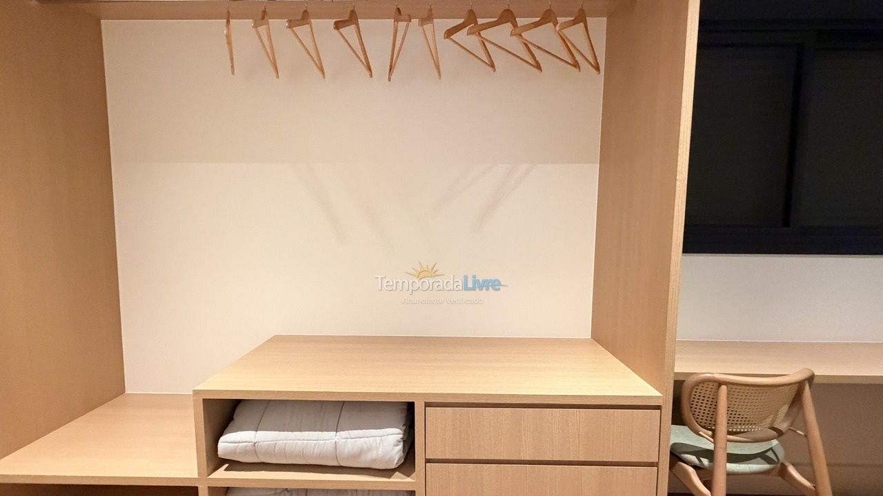 Apartamento para aluguel de temporada em Bombinhas (Canto Grande)