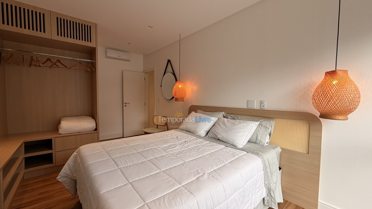 Apartamento para aluguel de temporada em Bombinhas (Canto Grande)