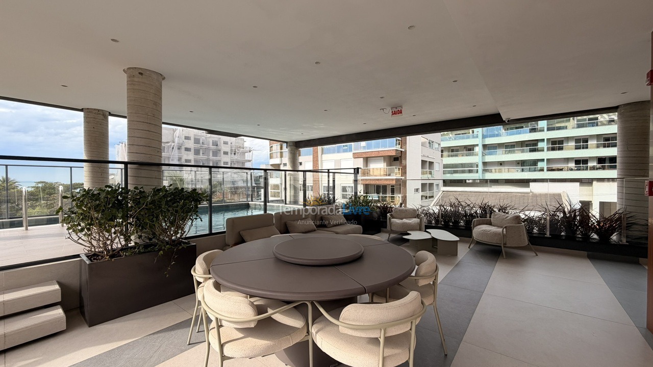 Apartamento para aluguel de temporada em Bombinhas (Canto Grande)