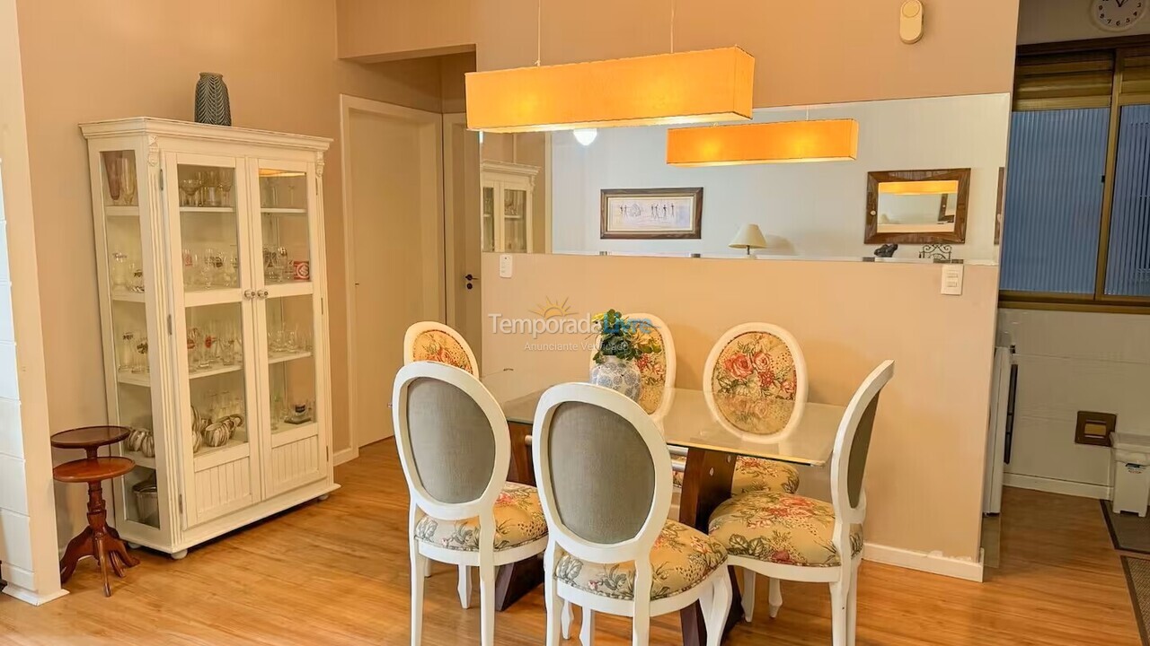 Apartamento para aluguel de temporada em Florianópolis (Jurere Tradicional)