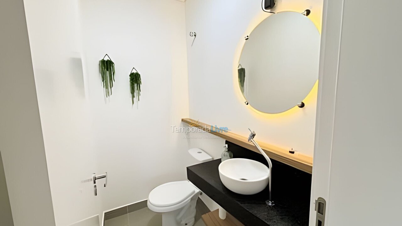 Casa para aluguel de temporada em Florianopolis (Campeche)