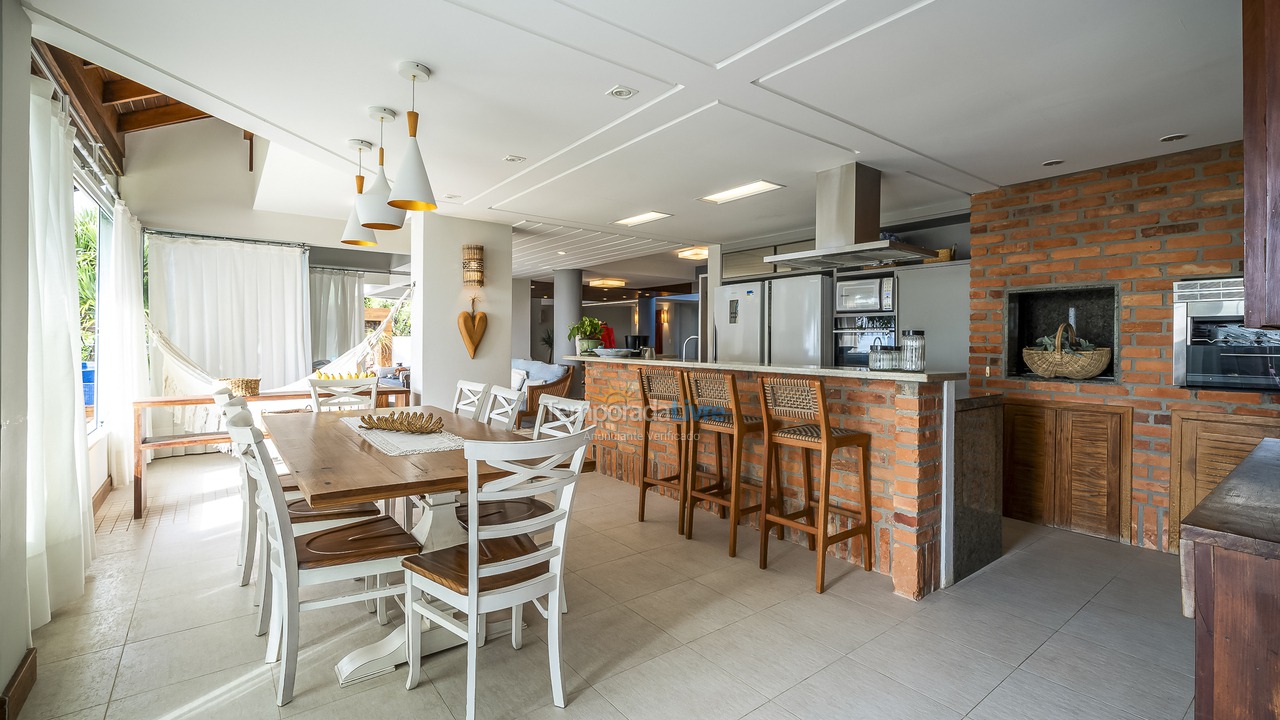 House for vacation rental in Bombinhas (Canto Grande)