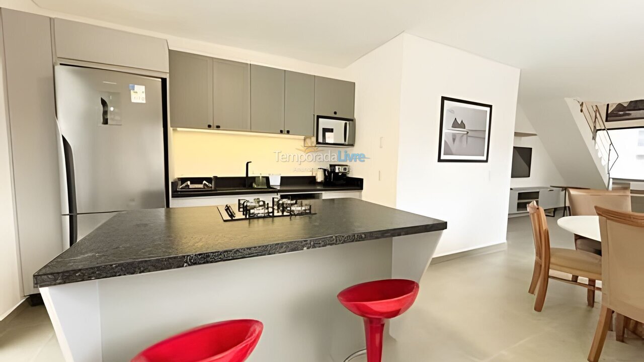 Casa para aluguel de temporada em Florianopolis (Campeche)