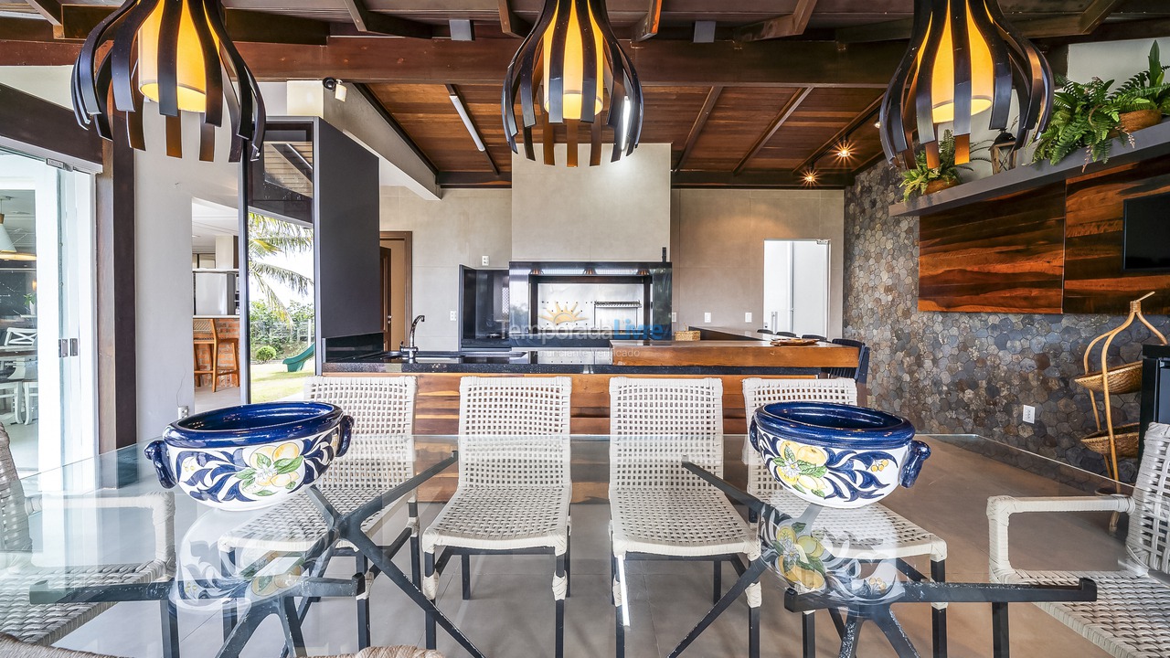 House for vacation rental in Bombinhas (Canto Grande)