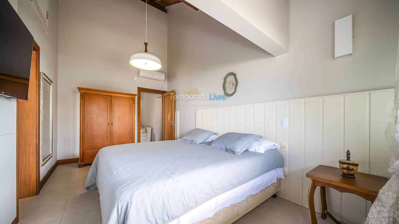House for vacation rental in Bombinhas (Canto Grande)