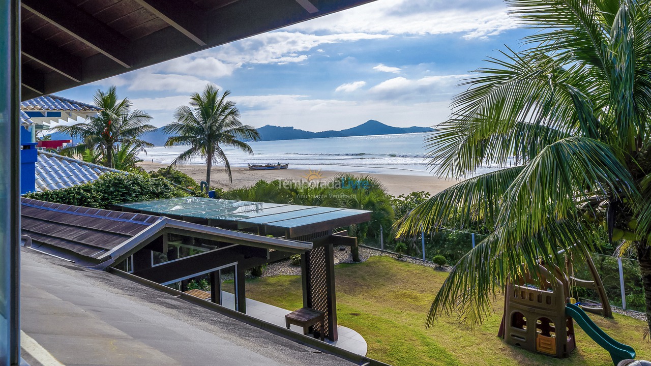 House for vacation rental in Bombinhas (Canto Grande)