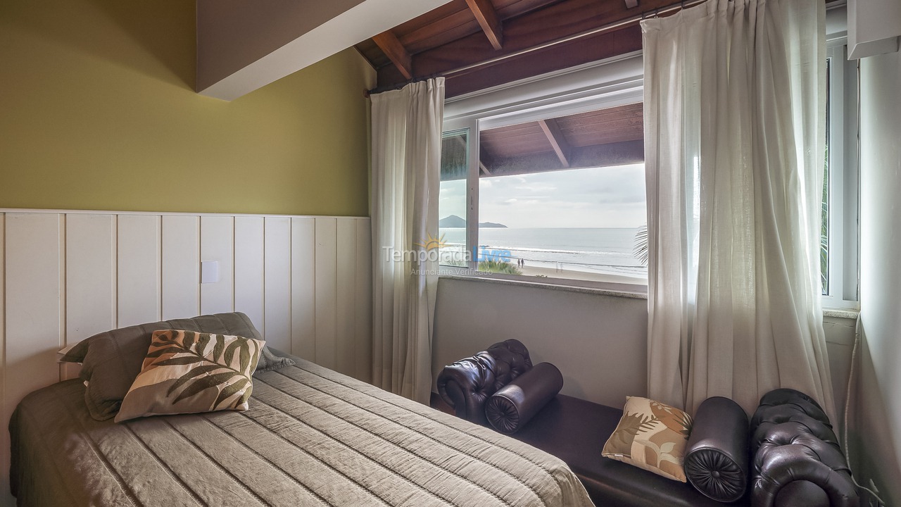 House for vacation rental in Bombinhas (Canto Grande)