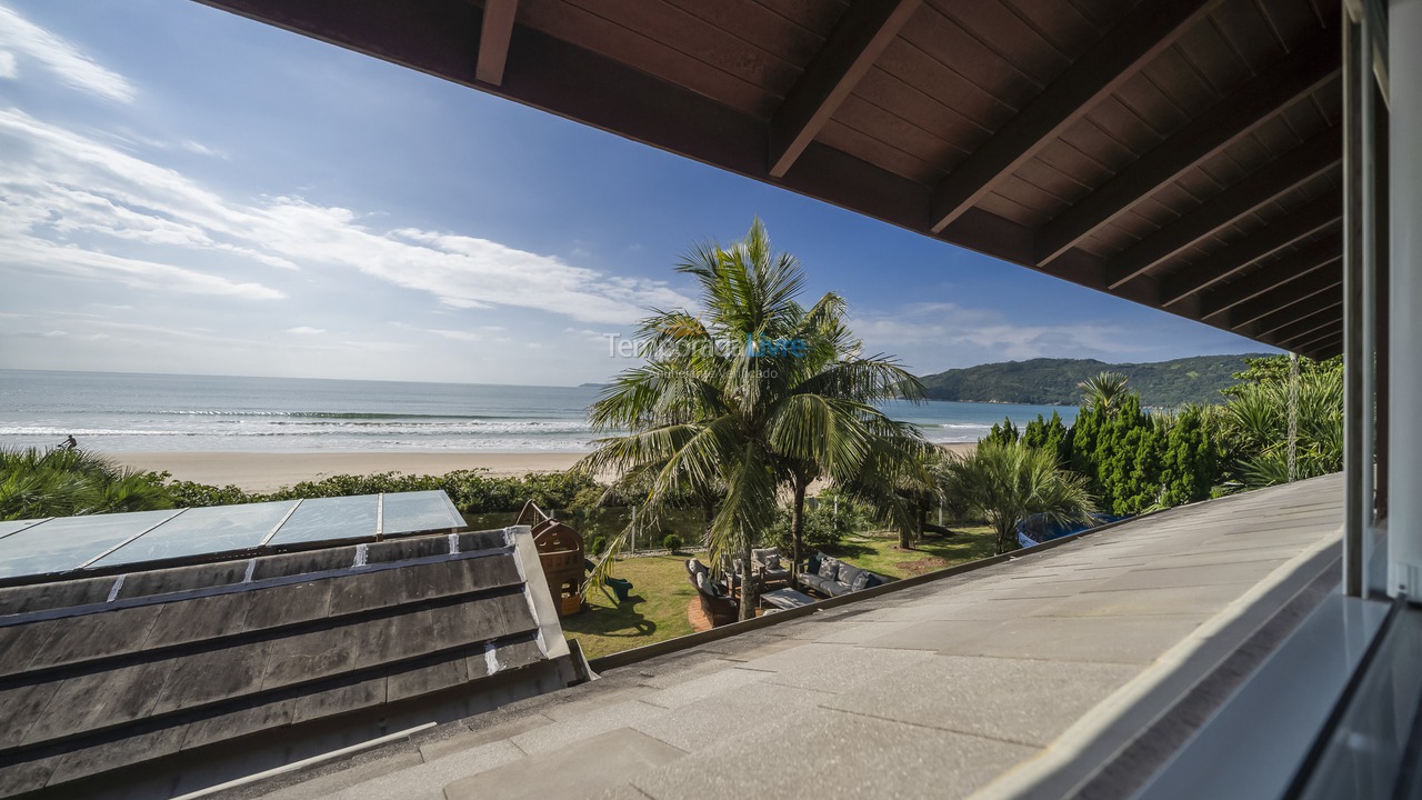 House for vacation rental in Bombinhas (Canto Grande)