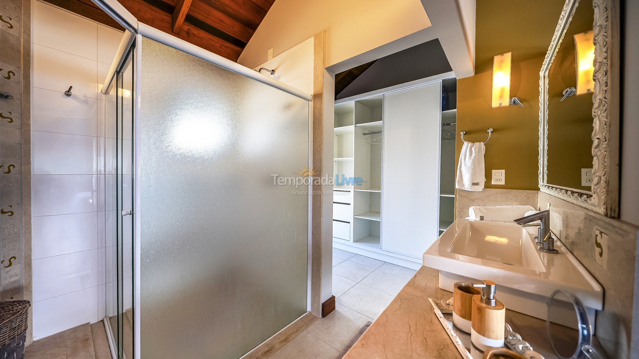 House for vacation rental in Bombinhas (Canto Grande)