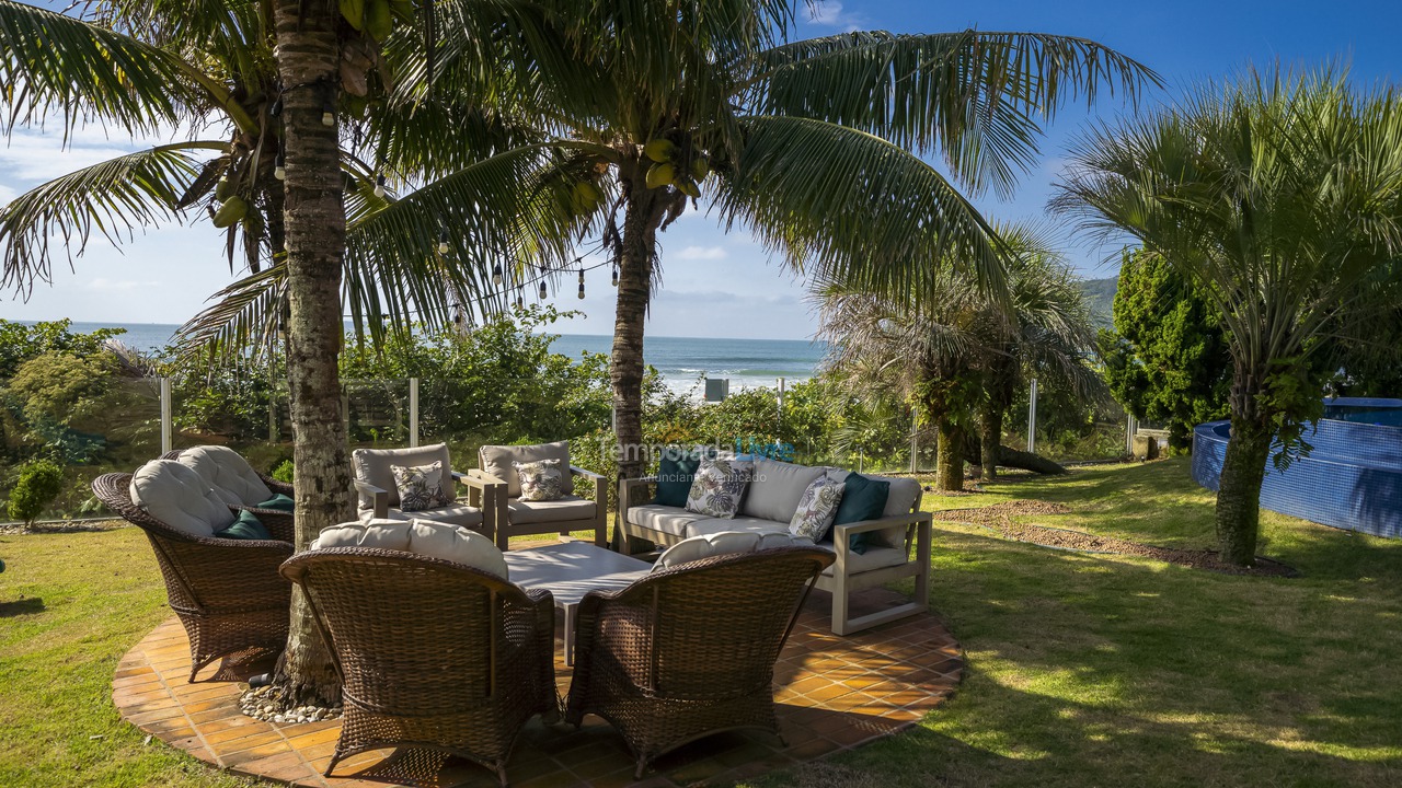 House for vacation rental in Bombinhas (Canto Grande)