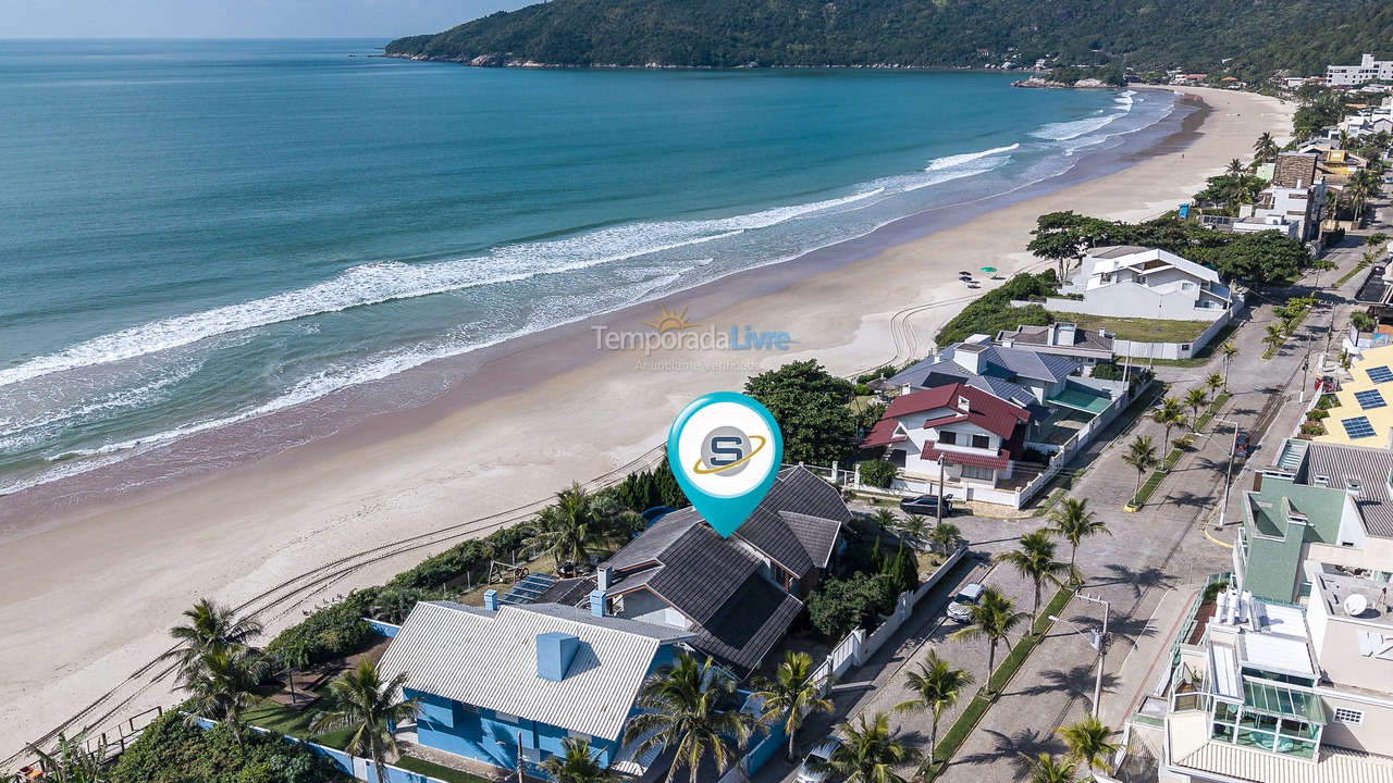 House for vacation rental in Bombinhas (Canto Grande)