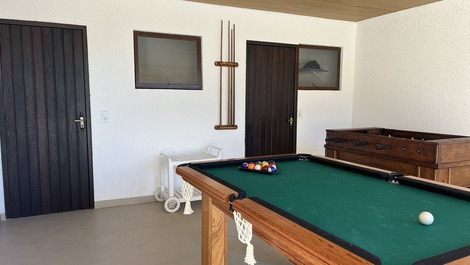 HERMOSA CASA CON PISCINA CLIMATIZADA