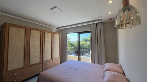 HERMOSA CASA CON PISCINA CLIMATIZADA