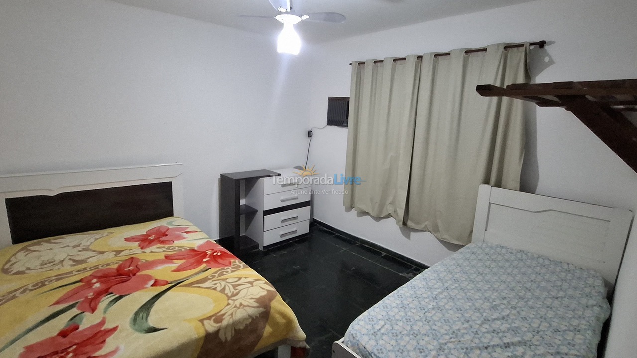 Casa para aluguel de temporada em Cabo Frio (Peró)