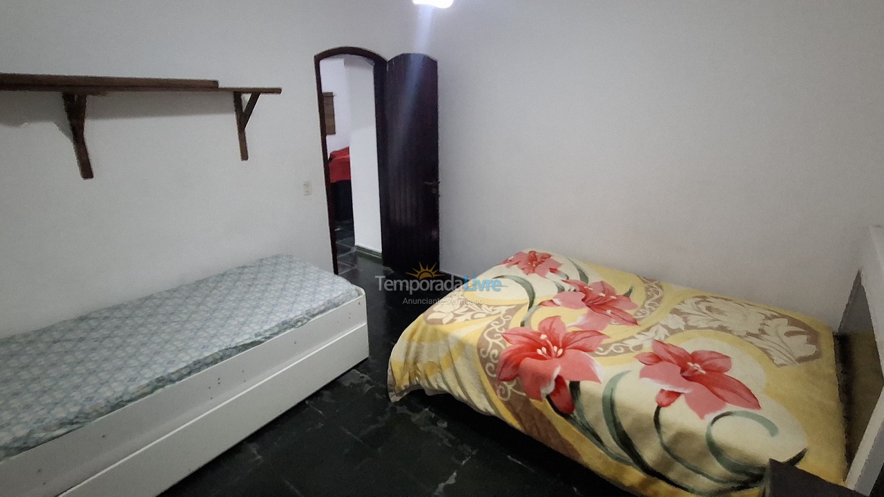 Casa para aluguel de temporada em Cabo Frio (Peró)