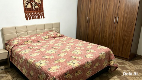 Suíte 2 co beliche e cama de casal 