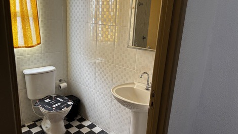 2-bedroom apartment with 1 parking space.