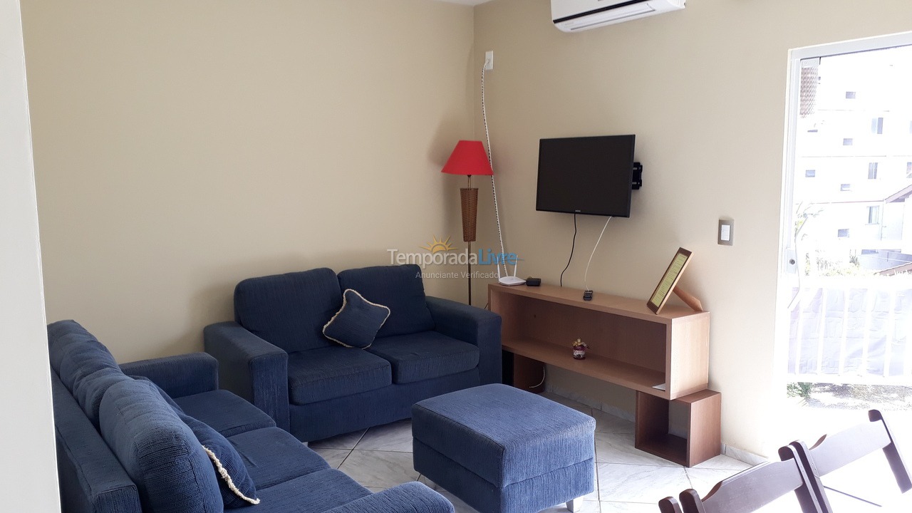 Apartamento para aluguel de temporada em São Francisco do Sul (Enseada)