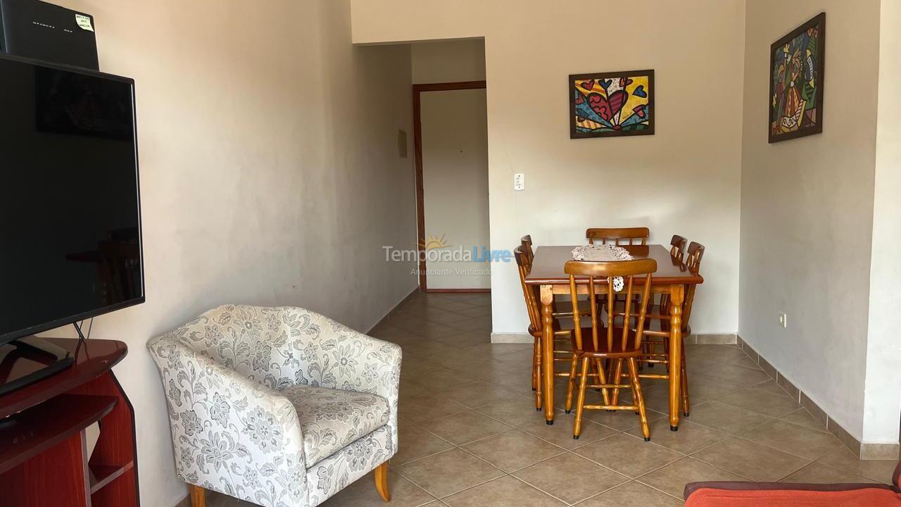 Apartamento para aluguel de temporada em Mongaguá (Centro)