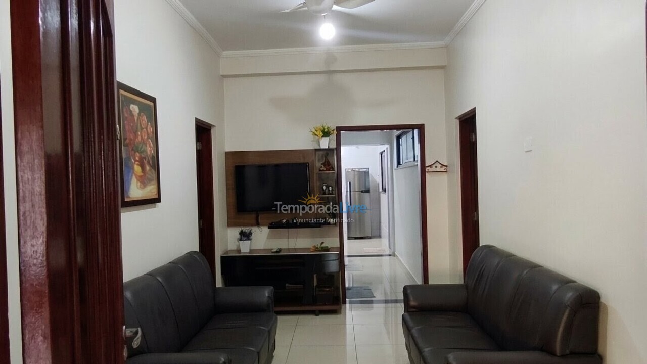 Casa para aluguel de temporada em Praia Grande (Praia do Caiçara)
