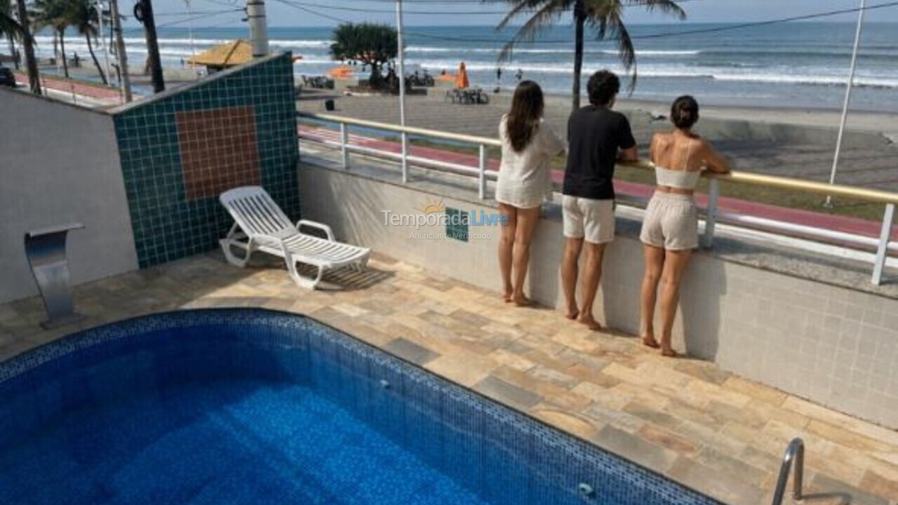 Apartamento para aluguel de temporada em Mongaguá (Centro)