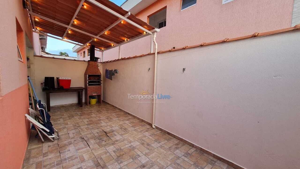 Apartamento para aluguel de temporada em Bertioga (Indaiá)