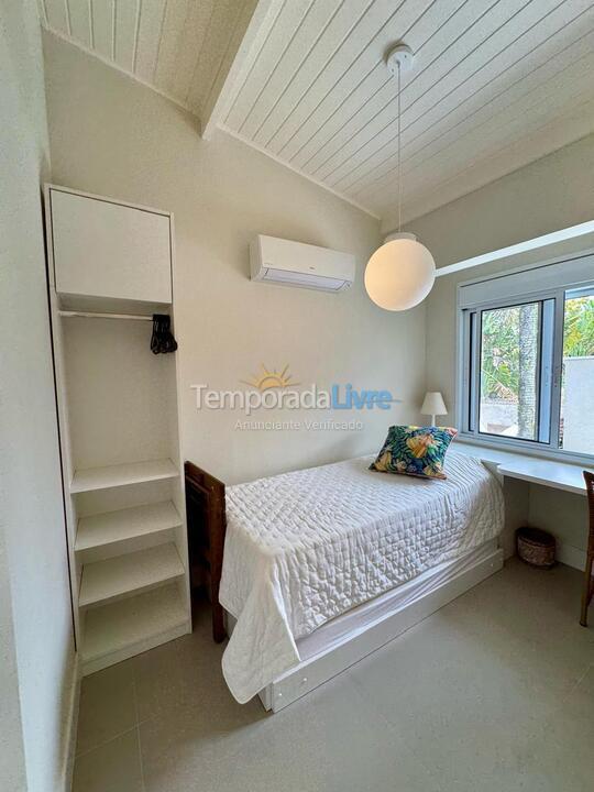Casa para alquiler de vacaciones em São Sebastião (Juquehy)