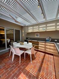 Casa de 5 habitaciones, a 30 metros de la playa.