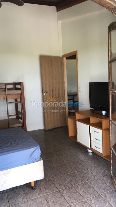 Casa para aluguel de temporada em Bertioga (Vista Linda)