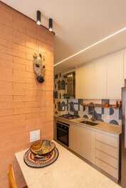 Africa Themed Apartment | Unobstructed View | Next to the Renault Theatre