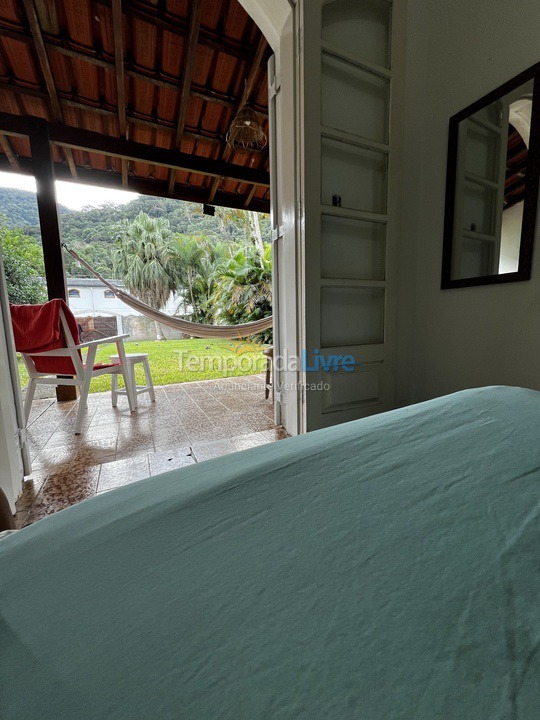Casa para alquiler de vacaciones em Ubatuba (Praia do Lázaro)