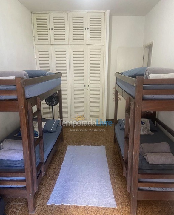 Casa para alquiler de vacaciones em Ubatuba (Praia do Lázaro)