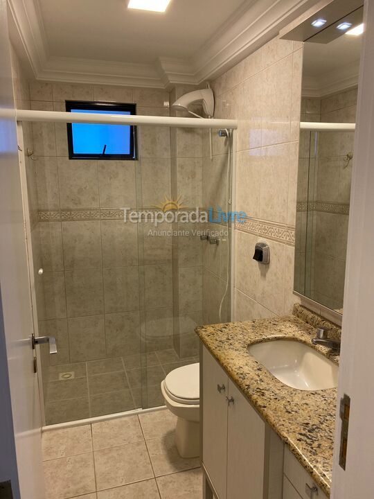 Apartamento para aluguel de temporada em Itapema (Centro)