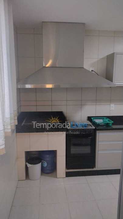 Apartamento para aluguel de temporada em Itapema (Centro)